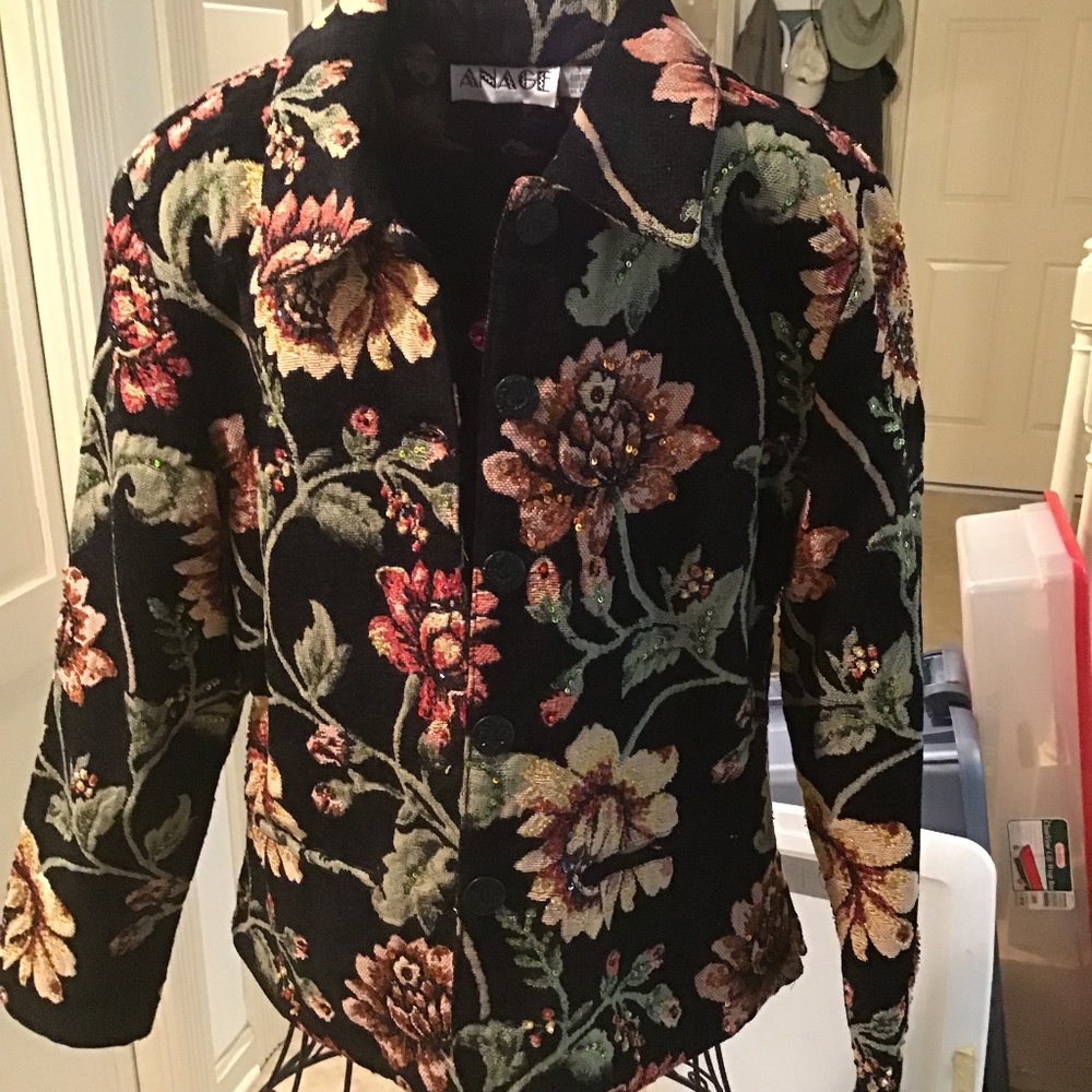 Small Floral Black and Rose Anage Jacket